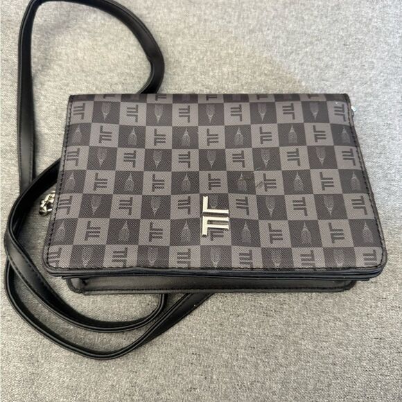 London Fog Handbags - London Fog Black and Gray Crossbody Bag